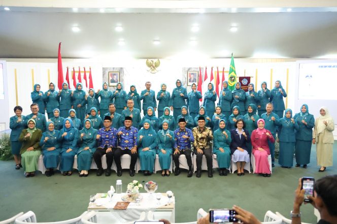 
					Bupati Bogor Minta TP PKK Segera Susun Program Demi Kesejahteraan Warga