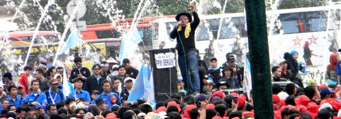 
					Izin Keramaian: Syarat, Dasar Hukum, dan Cara Mengurusnya