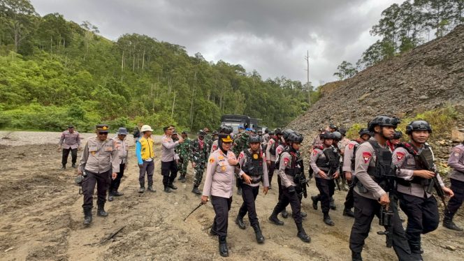 
					Amankan Proyek Strategis Nasional, Polres Buru Laksanakan Penertiban dan Pengosongan Areal Peti
