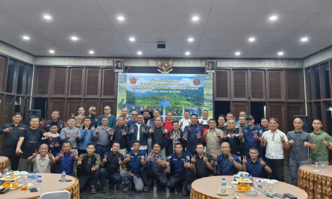 
					Kaskogartap II/Bdg Marsma TNI Solihin, S.I.P. Melaksanakan Kunker dengan Touring
