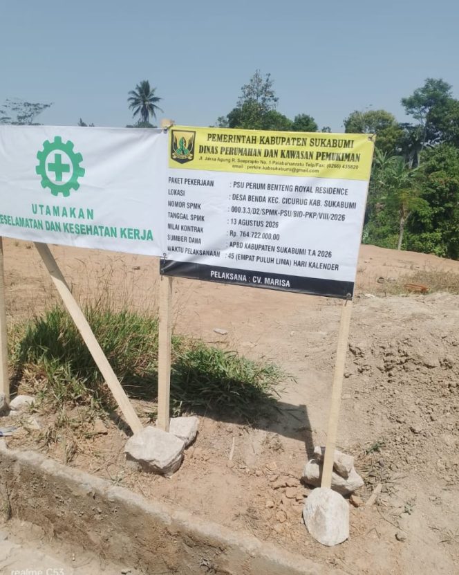 
					Rp 700 Juta Untuk Jalan Benteng Royal Residence, Publik Pertanyakan Skala Prioritas Pemkab Sukabumi