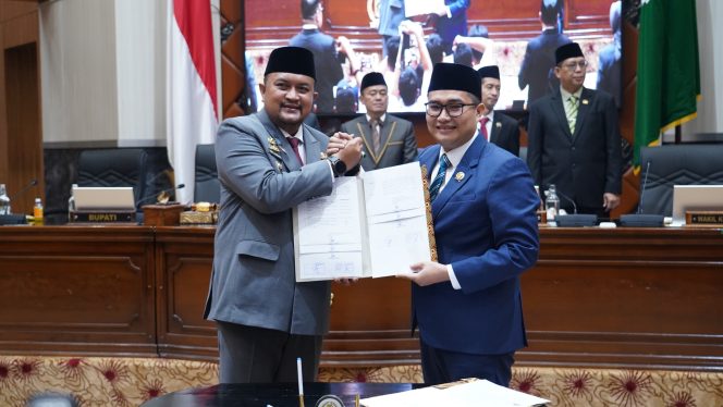 
					DPRD Kab Bogor dan Rudy Susmanto Sepakati Perubahan APBD 2026, Infrastruktur Jadi Prioritas